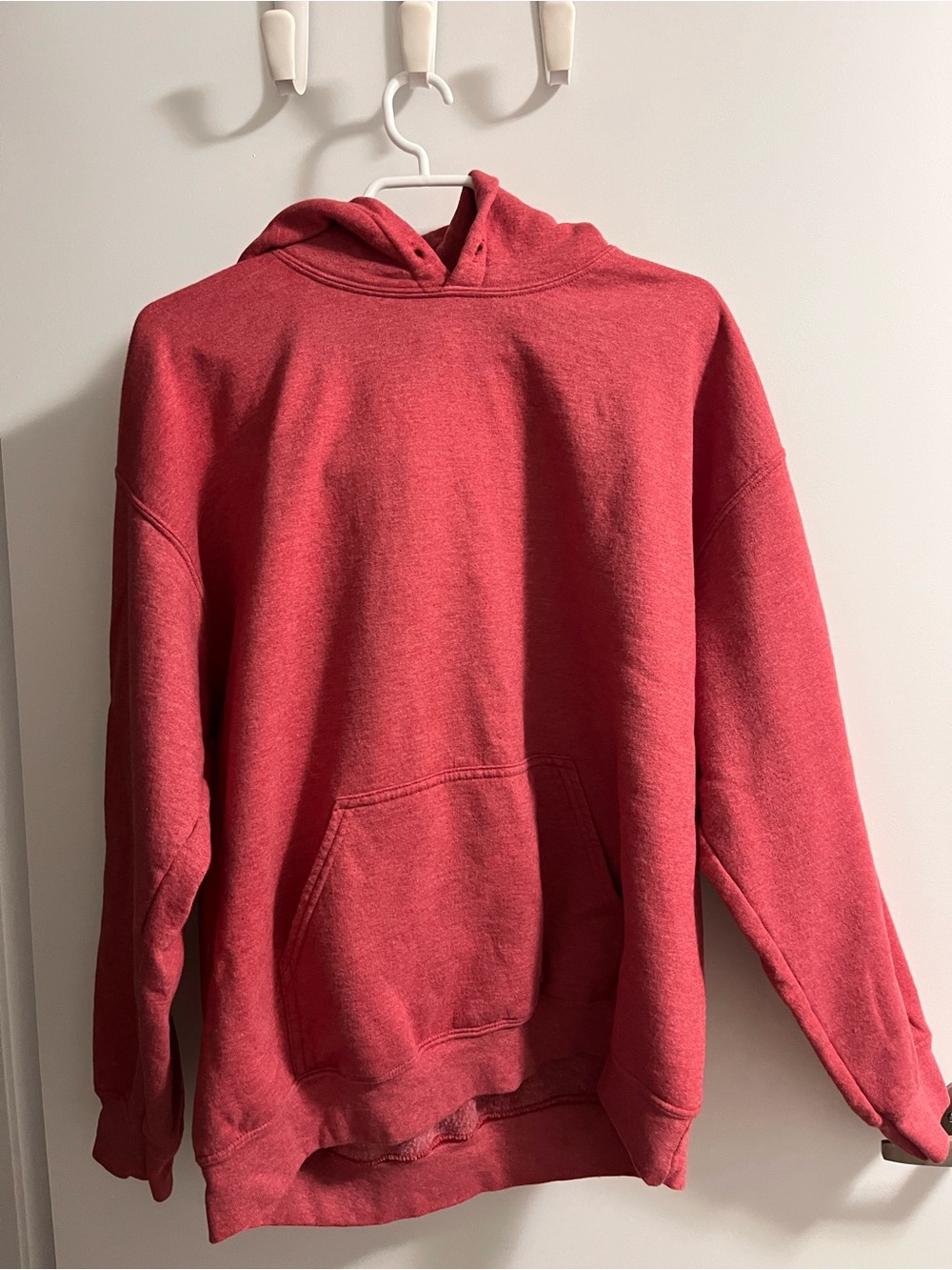 Gildan Men's Red Pullover Hoodie with Kangaroo Pocket